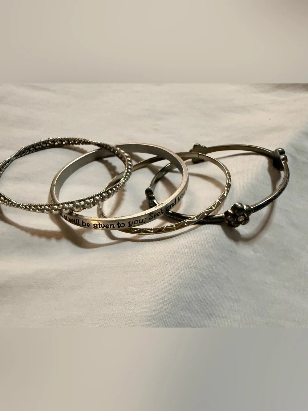 Lot of 4 Silver Tone Metal Bangle Bracelets, 1 Signed Brighton, Size 7.5
